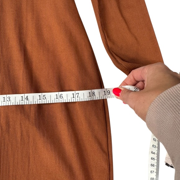 Rust Long Sleeve Square Neck Maxi Dress w/ Built-In Shapewear - Size L B095 - Picture 7 of 9